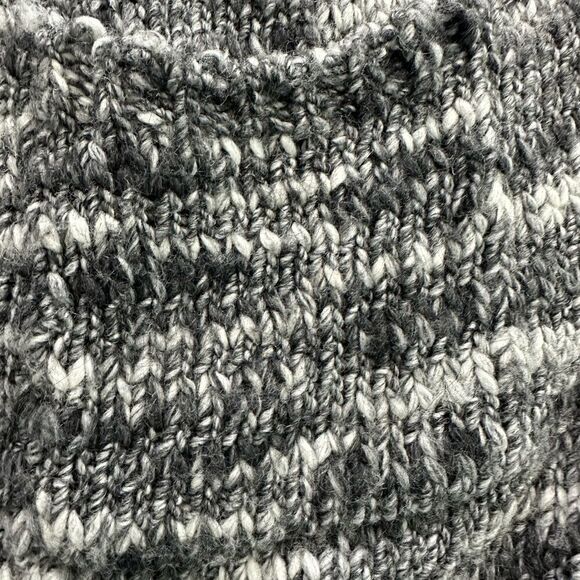 VICTORIA’S Secret Womens Cardigan Sweater Size S Gray Chunky Knit Wool Blend - Picture 4 of 10